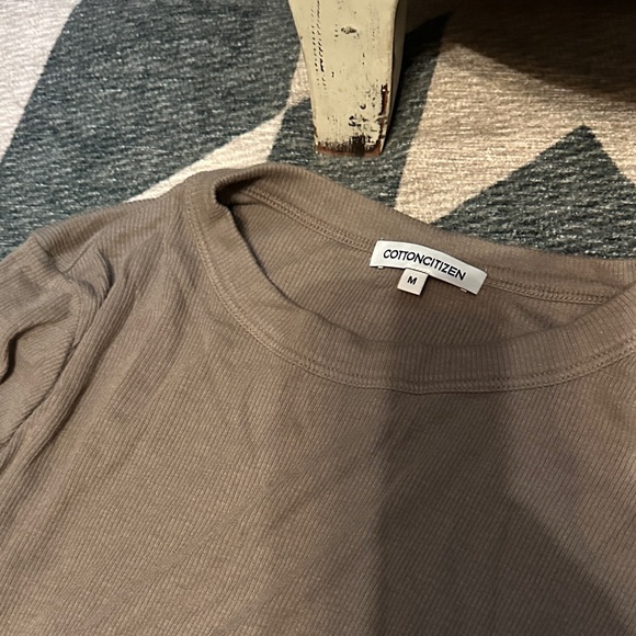 Cotton citizen army green Long Sleeve ribbed crop Top - Picture 2 of 2